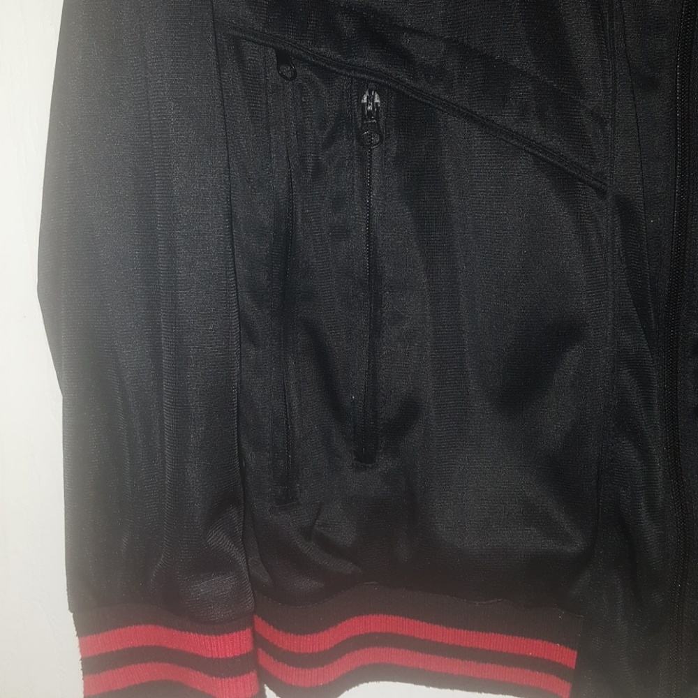 Jacket - Picture 3 of 4